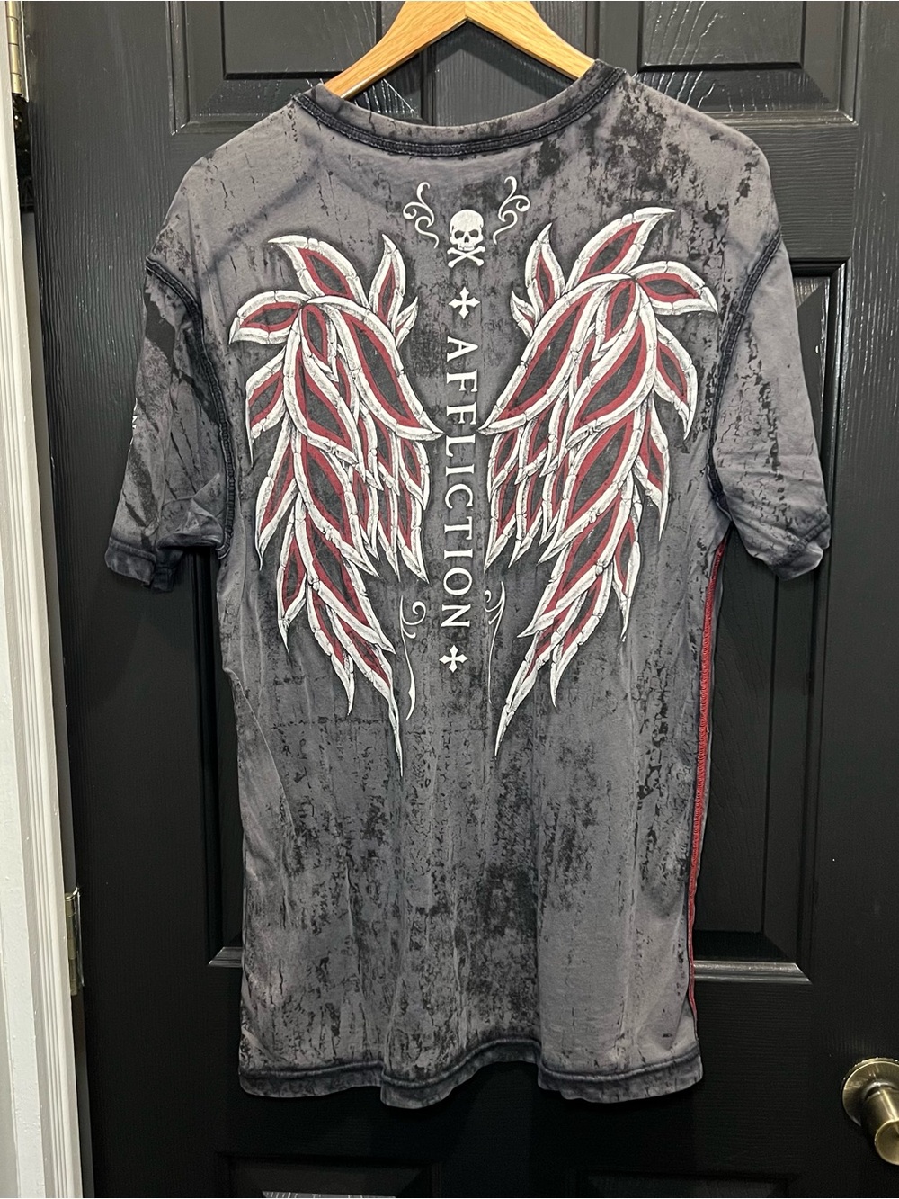 AFFLICTION LIVE FAST Distressed Velour T-Shirt Men Size XL Made in USA - Picture 2 of 6